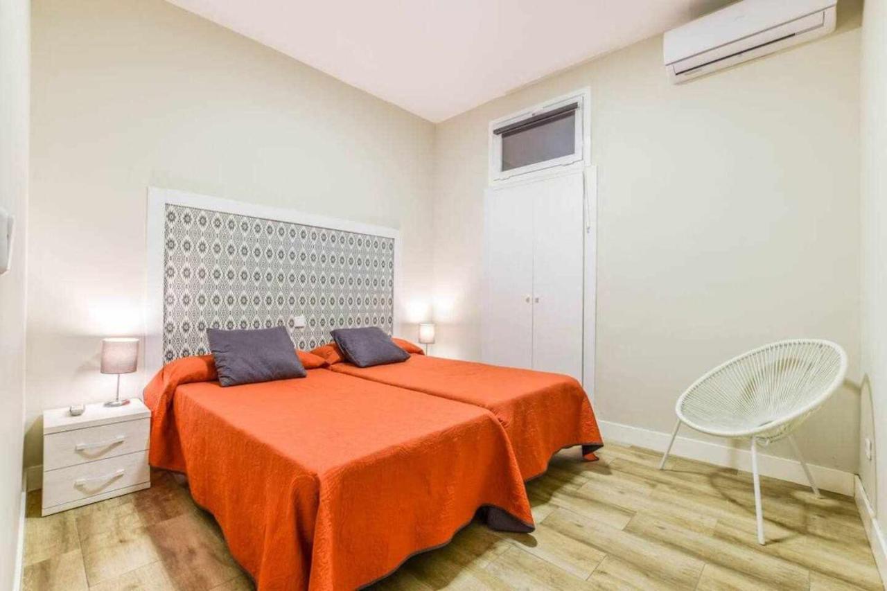 Acogedor Apartamento Entre Sol Gran Via Y Palacio Мадрид Екстериор снимка